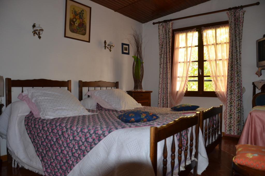 Auberge Du Lac Bauduen Szoba fotó