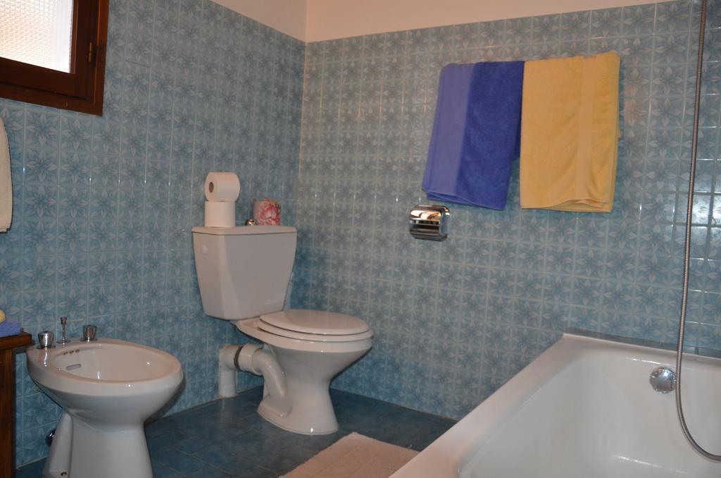Auberge Du Lac Bauduen Szoba fotó