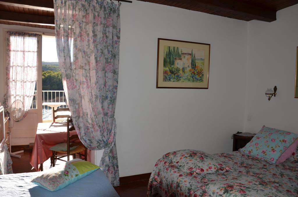 Auberge Du Lac Bauduen Szoba fotó